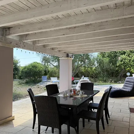 Domus Erminia Сasa de vacaciones Torre Pali