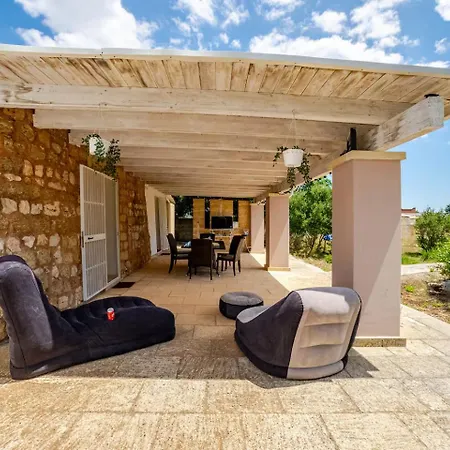 Holiday home Domus Erminia *