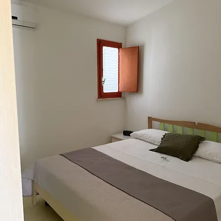 Domus Erminia 度假居 Torre Pali